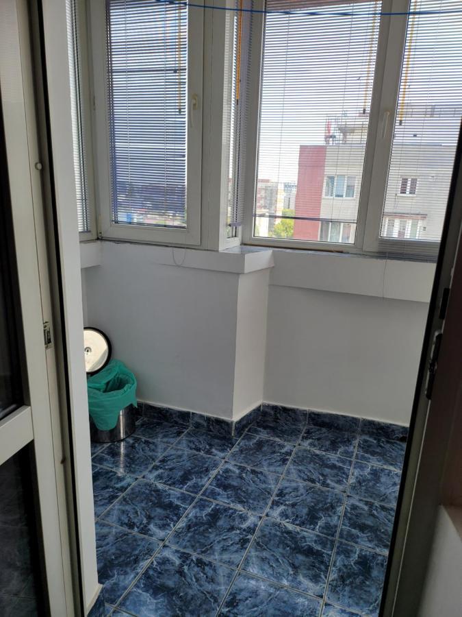 Quiet, Relaxing, Family Friendly Apartment Букурещ Екстериор снимка